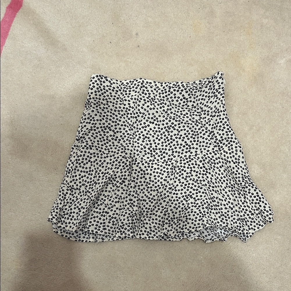 Zara Girls Black and White floral Skater Skirt